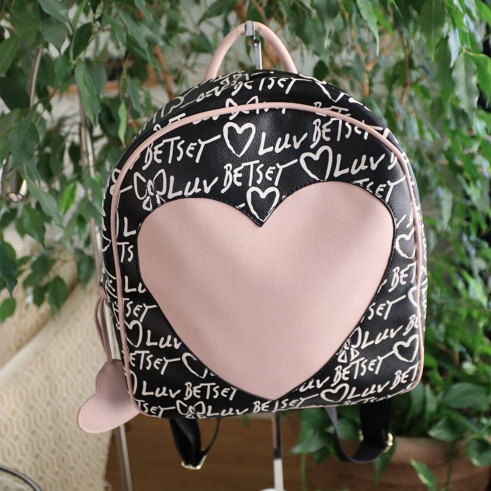 New- Betsey Johnson Pink Heart Backpack